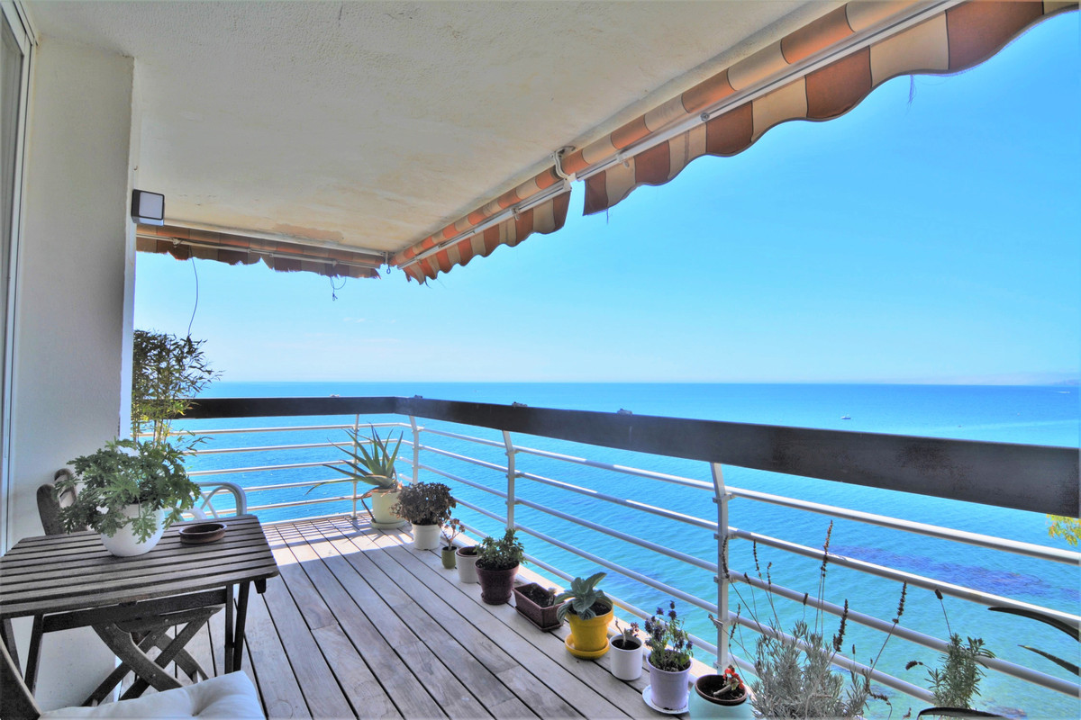 Qlistings - Apartment - Middle Floor in Benalmadena Costa, Costa del Sol Property Image